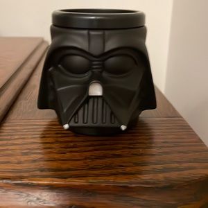 Applause 1997 Darth Vader black plastic mug.